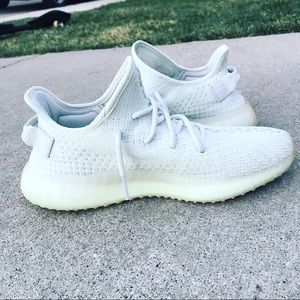 Meet your Posher, Manaki